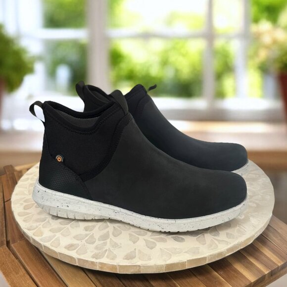 BOGS Juniper Waterproof Leather Chelsea Slip-On Boot Womens 8.5 Black  72692001 - Picture 5 of 13